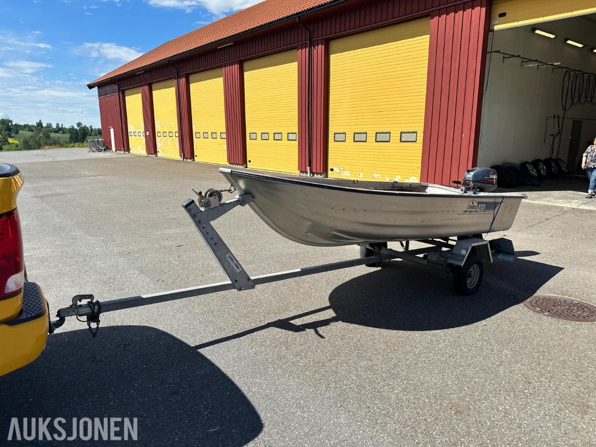 2001 Linder Sportsmann 400 båt med henger og motor